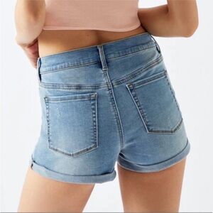 PacSun High Rise Super Stretch Shortie Denim shorts, size 23